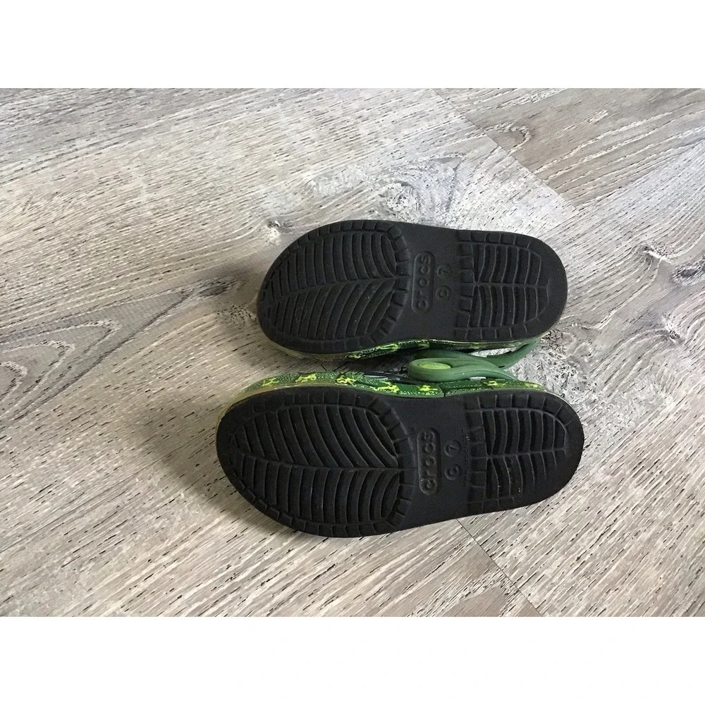 Teenage Mutant Ninja Turtles TMNT Crocs - C 7 Toddler Slip On Clogs